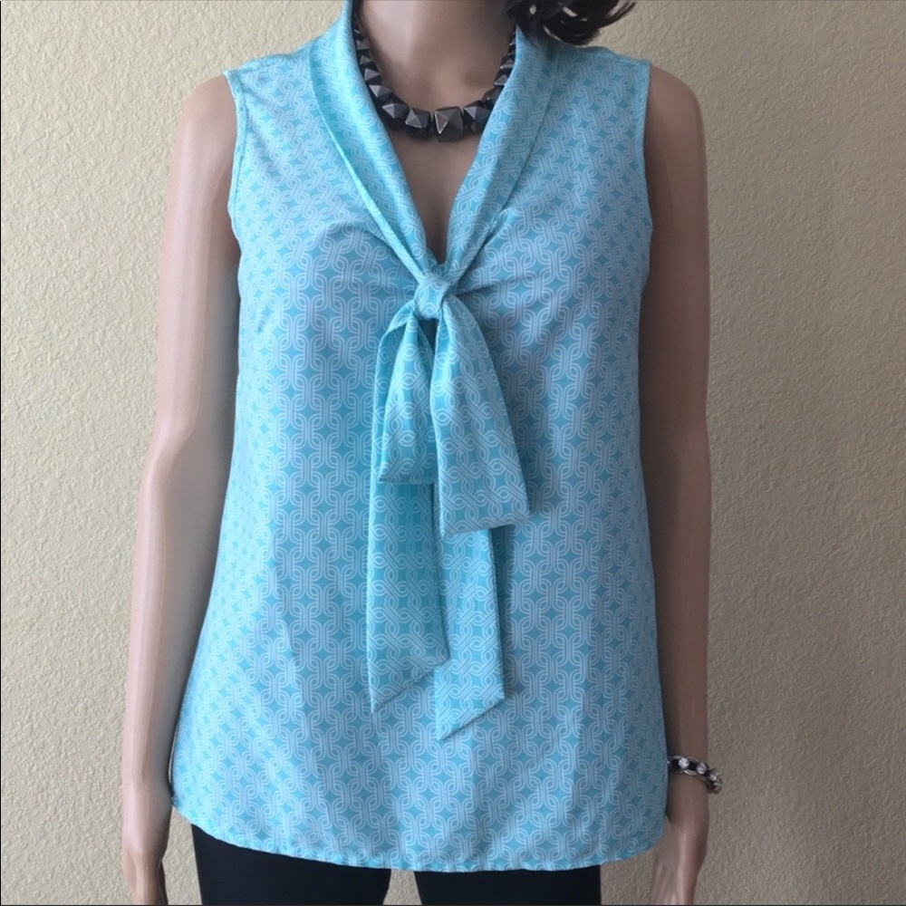 Banana Republic White Blue Tank Top Shirt